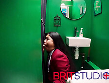 British 18 Year Old Gives An Amazing Blowjob And Swallows A Massive Load Of Cum At The Gloryhole