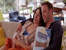 Girlfriends Guide To Divorce S02E04 (2015) Lisa Edelstein