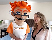 Gigi's Pussy rubbing Bonus: Watching Her Play with My Deposit after a Deep-Cock Negotiation! - Gigi dior