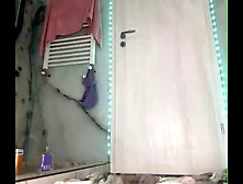 Chunky butt with anal plug in doggystyle