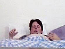 Spying my BBW mom trying her new vib