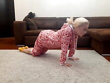 Gymnast Lara Frost kneads her butt previous to hard anal-act of love!!! Go my Fansly !