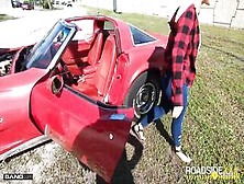 Roadside - Curvy Blonde Goddess Getting Fuck By Roadside Assistance