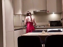 Ally’s Hawt Mama Told: ‘If U’re Still Awake...  My Door’s Open.