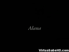 Alana Masturbating Pussy