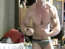 Jerkvid Bodybuilder Wanking