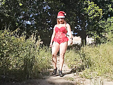 MY BF CAN'T COME HERE AT HOME FOR CHRISTMAS HE SCHEDULED ME THERE IN THE WOODS FOR ME TO GIVE THE GIFT