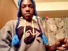 Shawnta maken a lil vid 4 Mr.  R-O-B