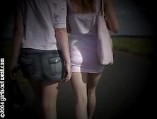 Two Girls Onroad Pee