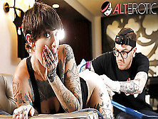 Sully has her slit tattooed while being rump made love