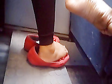 Candid Ebon Milf Soles On Bus