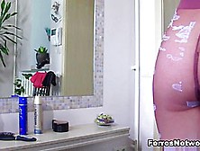 EPantyhoseLand Movie: Colette