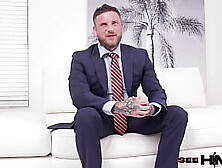 Tattooed Man Maxxx Steele Gives A Hard Pounding To Nia Bleu’s Cunt!