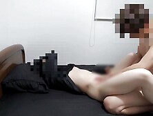 【素人/個人】色白美人がクンニと電マでイキ狂い。紐パンもセクシー。Japanese amatuer lovers real sex