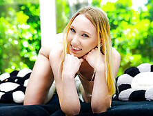 Juicy booty natural blonde bends over for hard dick on casting