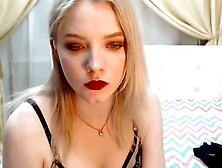 Livecam Tiny Girl Moaning 01 High Def