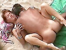 Guy Drills His Wife's Pussy In Missionary Position On A Beach