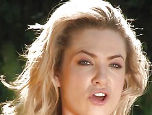 Solo toy playtime With Dahlia Sky