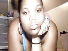 Young chubby ebony on webcam in solo video