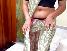 Desi Indian bhabhi Miss Agarwal shows off her amazing assets