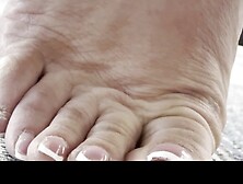 Candid Latina Soles out of Flats