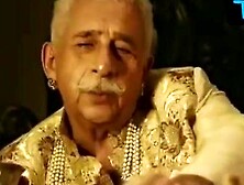 Pallavi Sharda Butt,  Breasts Scene in Begum Jaan (Vidya Balan)