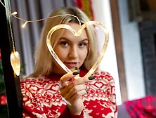 Nighttime solo masturbation with a pink-haired model Lisa Asil