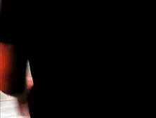 2 Drunk Girls Fight in store1. mp4