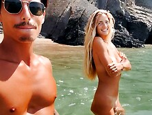 She made me jizz in less than a min at the public beach