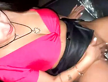 Gravou comendo a safada no carro depois da balada