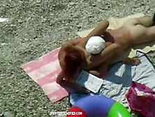 She accepts fuck with her uncle because