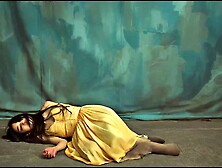 Shooting obedient women 2 Sample