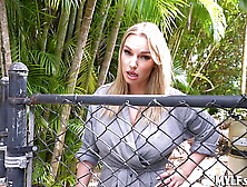 Spying On Rachel Worked Out!