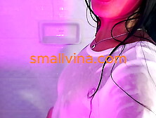 Solo Female Teenie Got Wild And Twerks In Bath