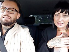 Ladymuffin And Tommy A Canaglia Around Pavia