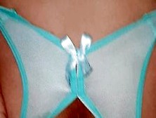 Cogida Boca Abajo Con Su Pantie Azul Abierta