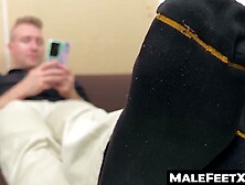 MaleFeetXXX. com - Bax flaunts his gorgeous body and suckable feet while relaxing in s