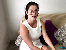 Religious woman pretends to be difficult but in the end she gives up her ass!