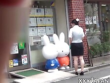 Japanese women in high heels are a subject of sharking
