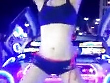 Coyoty Dance Thai Girl