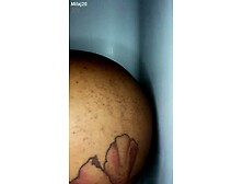 Black Ms.  Green Screwing sex tool