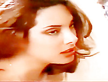 Alexandra Meneses sex scenes in 'Hotline Payback'