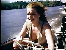 Claudia Jennings, Janit Baldwin In 'gator Bait (1974)