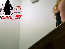 Trailer Dreißter Parkhausstrip mit Gesichtsbesamung