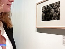 HILDE FRENCH- POV BAISE MOI DANS LES TOILETTES PUBLIC