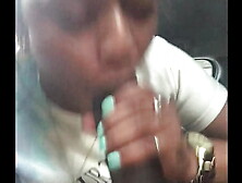 Dark Bitch gives Public Bj in Car