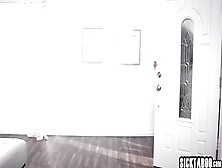 Air hostess Aila Donovan made dude fly after outstanding oral-job and knob riding