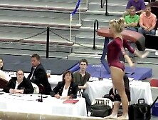 Lovely blonde gymnast with a big beautiful butt !