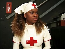 Behind the Scenes of a Fetishist Set