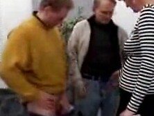 Mature Woman 's first Gangbang 3... F70